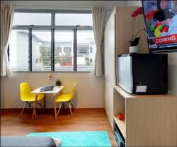 Boon Lay Drive (D22), Apartment #557541021